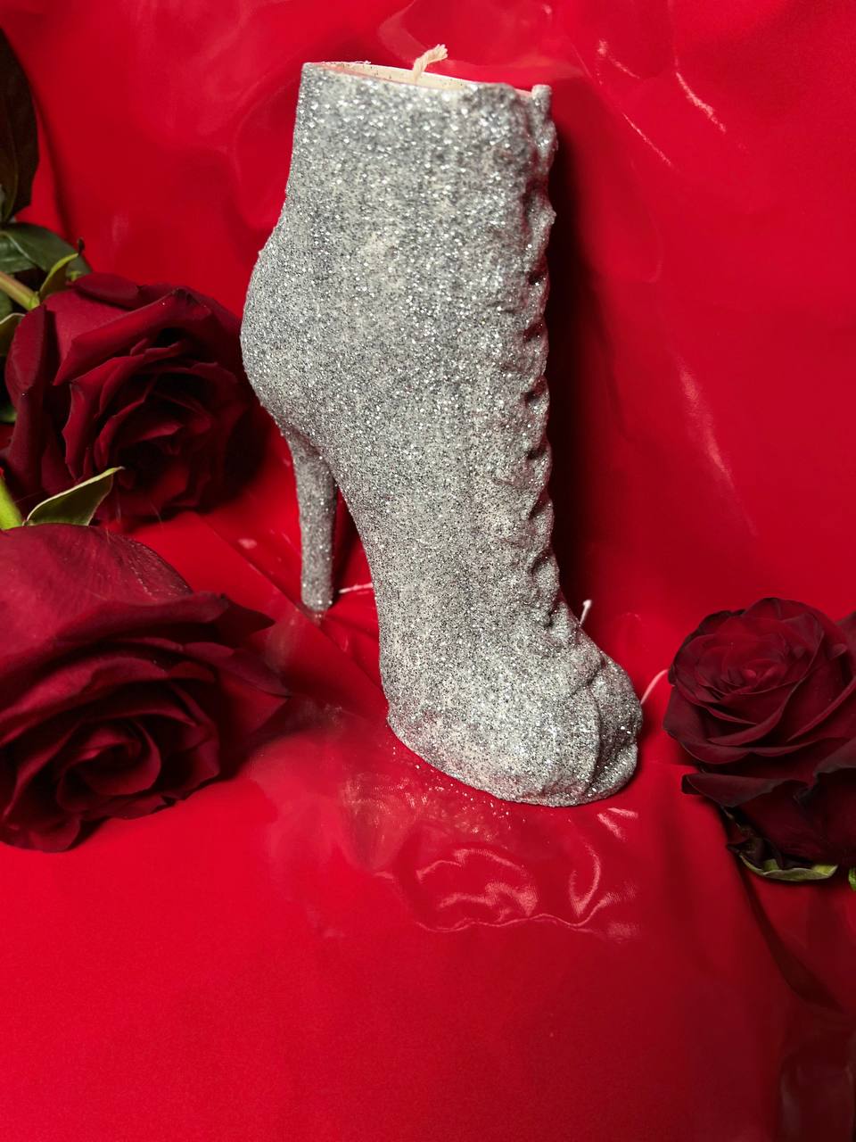 art-object-silver-heel-candle.jpg